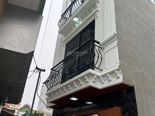 (lô góc) bán nhà cầu diễn 36m2x5t, mt 4.1m sổ vuông hơn 5 tỷ gần ô tô mới đẹp tặng nội thất