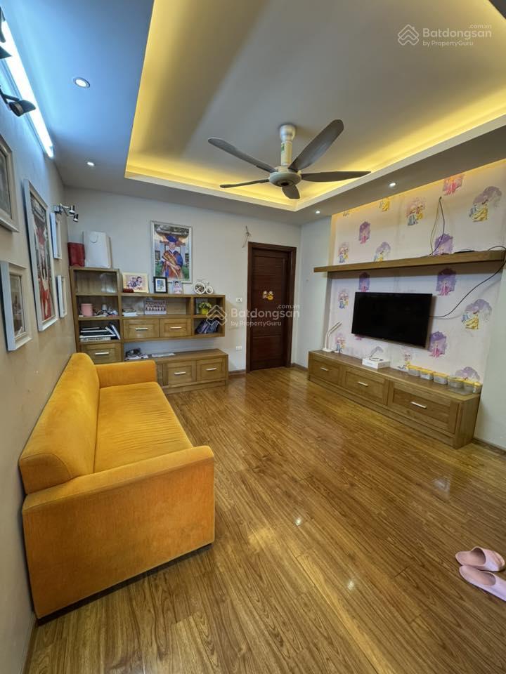 (duy nhất). bán biệt thự hoàng ngân, cg, yên hòa 133m2x3t ô tô 20m ra phố 40 tỷ sổ vuông kinh doanh