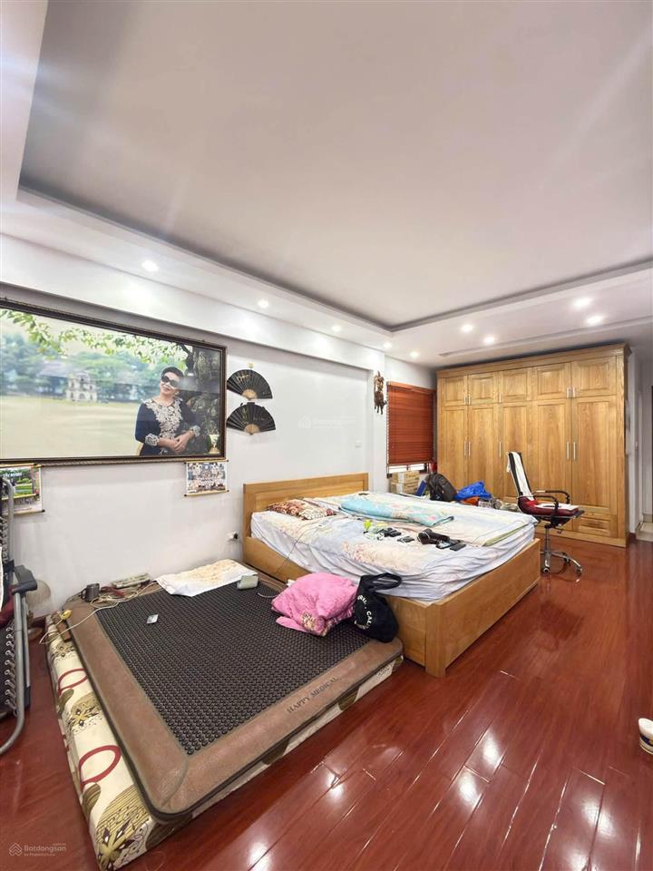 Mặt phố bán nhà mp yên hòa 60m2x5t mt 5m siêu kd 18 tỷ ko qh sổ đẹp giảm sâu bán gấp cầu giấy