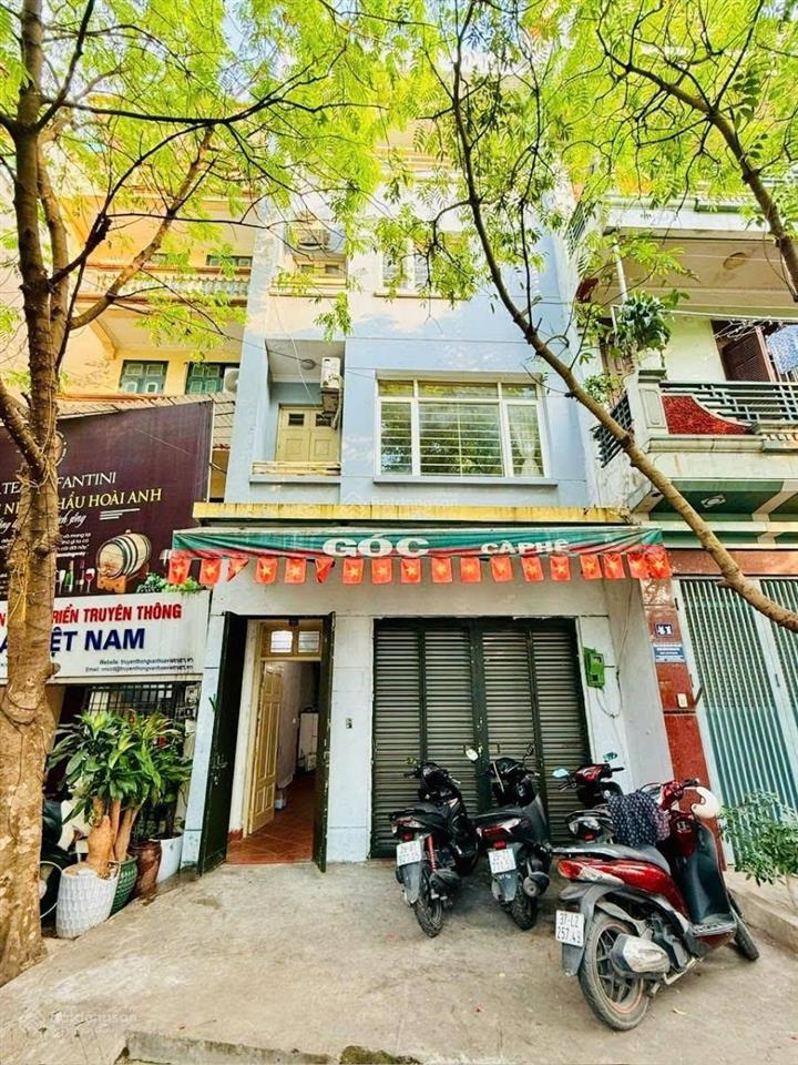 (phân lô) bán nhà hoàng quốc việt 70mx4t oto kdvp sổ vuông 23 tỷ giảm sâu gần phố ko quy hoạch