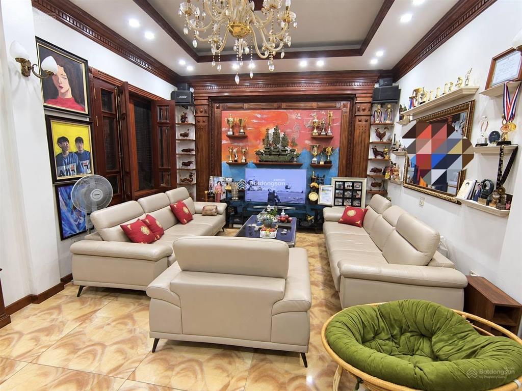 Bán biệt thự vườn đào 260m2x4t mt 10m 78 tỷ sổ đẹp kết nối sân bay, lotte