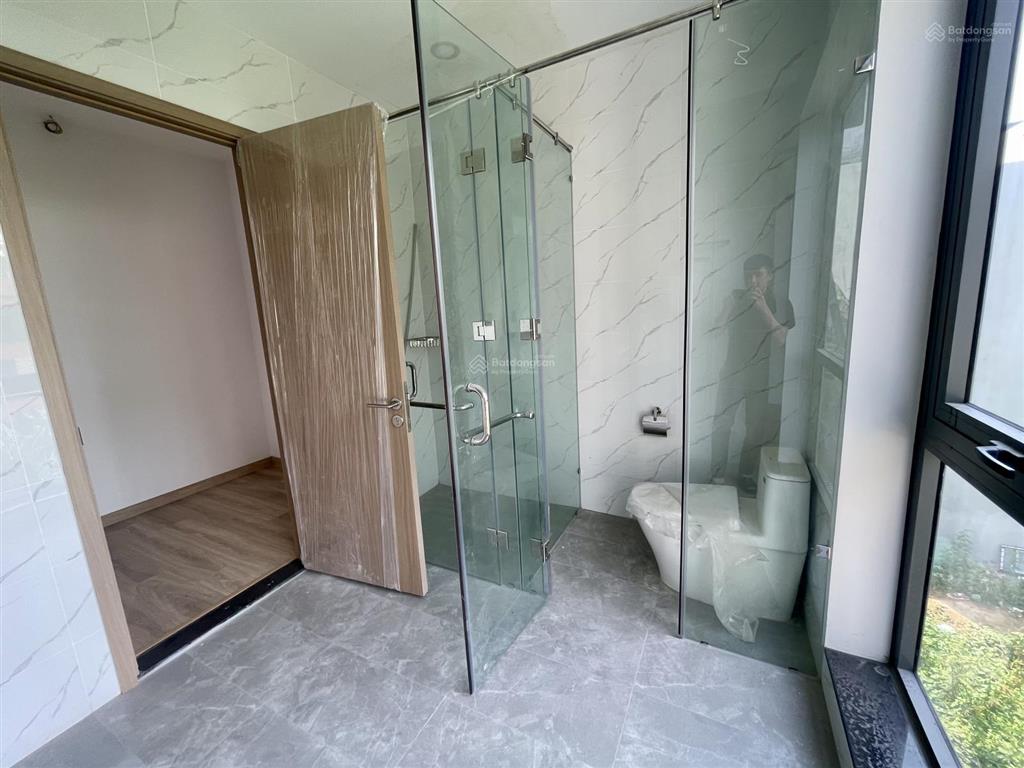 Chủ cần bán gấp căn nhà phố mới xây xong 100%,sổ hồng hc t2/2026,view cv hồ sinh thái, tthc q2