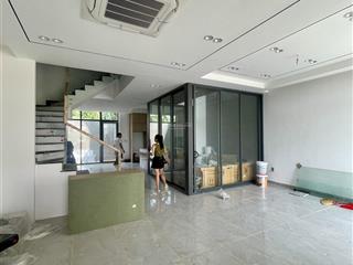 Chủ cần bán gấp căn nhà phố mới xây xong 100%,sổ hồng hc t2/2026,view cv hồ sinh thái, tthc q2