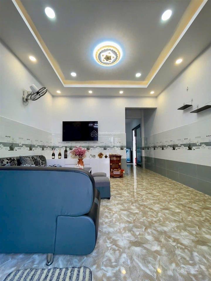 Bán nhà riêng 3,95 tỷ, 70m2 tại xã trung chánh, hóc môn, tp.hcm