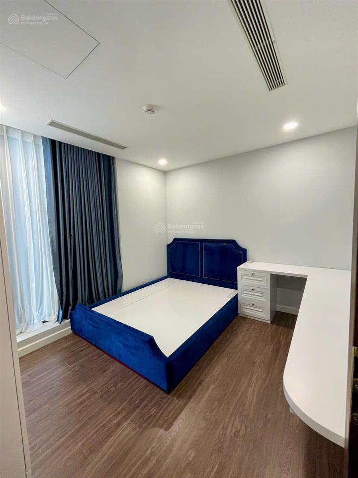 Cho thuê căn hộ 2 phòng ngủ (75m2) sunshine sky city, full nội thất. giá chỉ 17 triệu/tháng