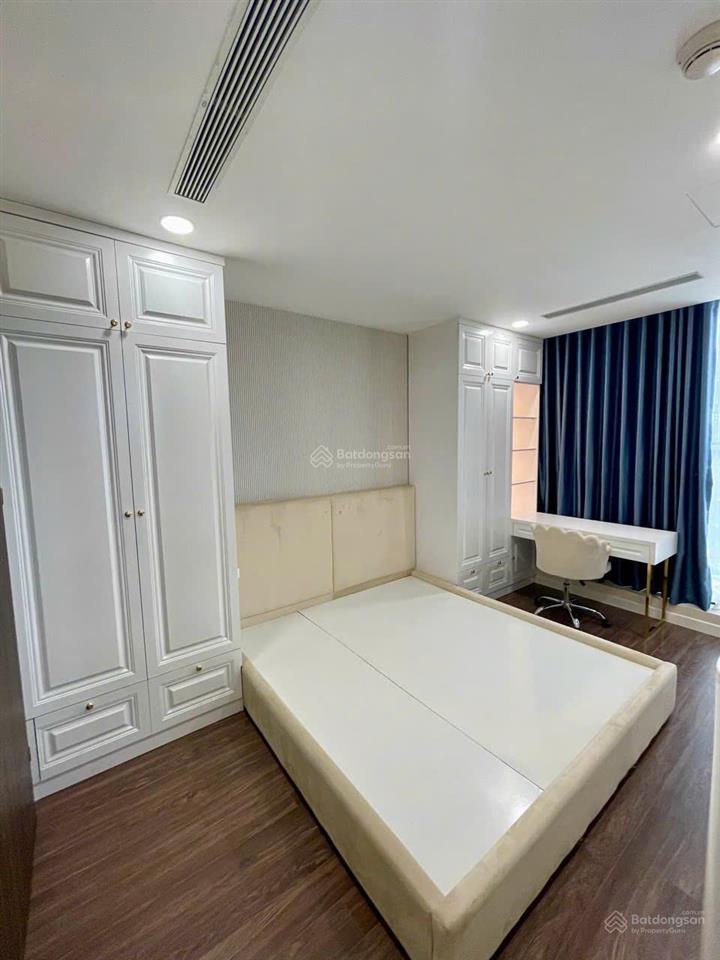 Cho thuê căn hộ 2 phòng ngủ (75m2) sunshine sky city, full nội thất. giá chỉ 17 triệu/tháng