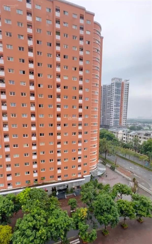 Chính chủ bán căn hộ 43m2 tòa ct2b kđt nghĩa đô, vị trí đối diện starlake tây hồ giá 4 tỷ full đồ