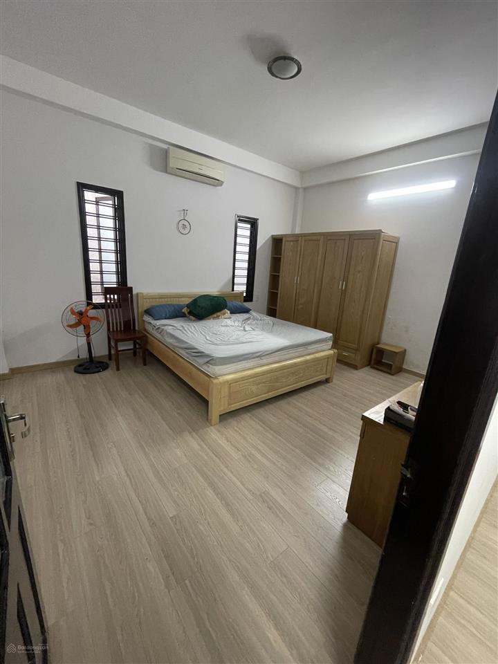 Bán nhà 3 tầng đường tạ mỹ duật, mặt tiền 5m giá siêu tốt, 0788 805 *** em