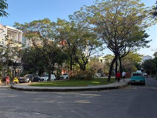 Chính chủ gửi bán cặp sơn thuỷ 4 giá siêu tốt, sát nguyễn khắc viện 250m2