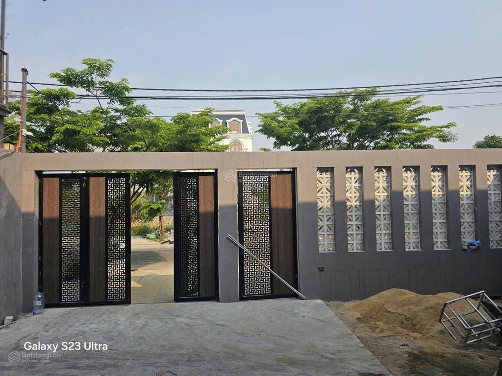 Cho thuê biệt thự euro village 2, p hòa xuân, q. cẩm lệ, đà nẵng có 5pn và hồ bơi lớn