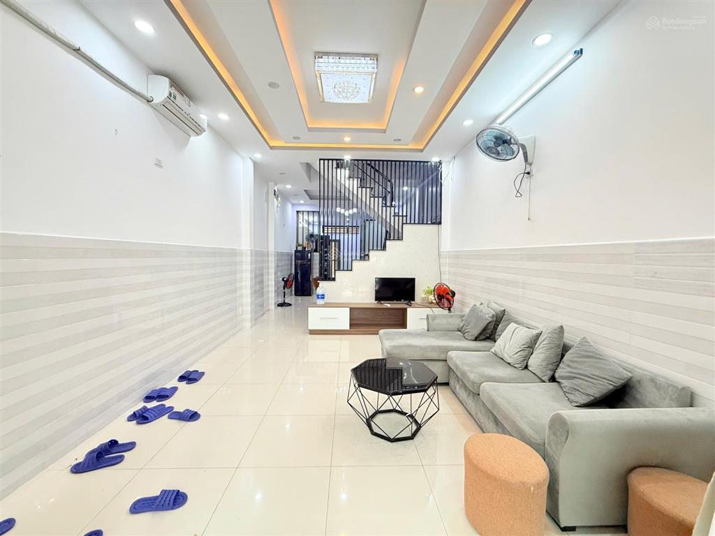 Chính chủ gửi bán nhà an thượng 17 sát đỗ bá giá siêu tốt