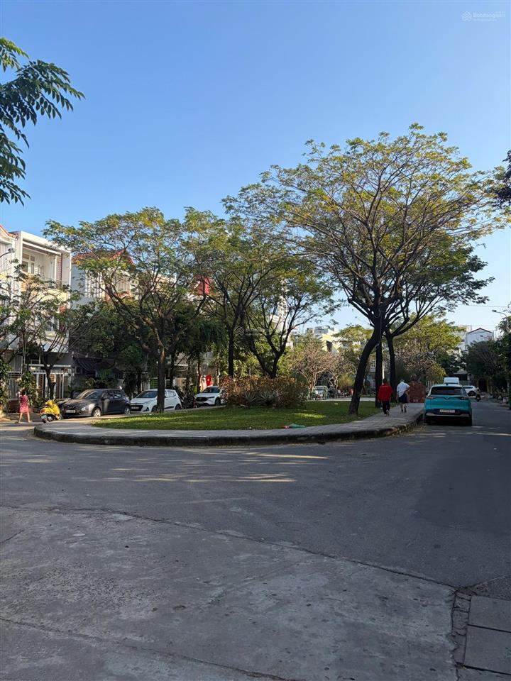 Chính gửi lô đất 3 mặt tiền view sông hoà xuân ngay võ chí công giá tốt