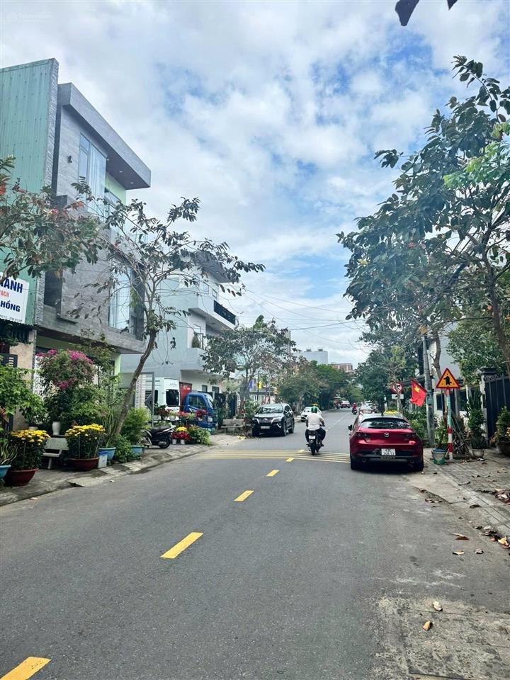 Chính chủ gửi bán đất nguyễn xuân khoát giá 13,2 tỷ, 86m2  0788 805 ***