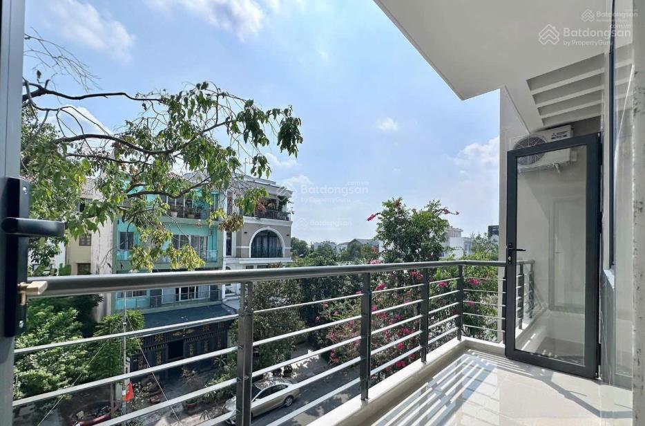 Phòng 25m2, 3,9tr/tháng mới hoàn thiện 100% kdc 13b conic gần đh ueh, văn hiến