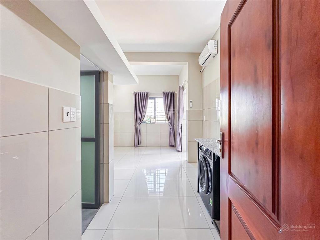 Cho thuê phòng 25m2, tầng trệt, sân sau rộng rãi, kdc 13e intresco