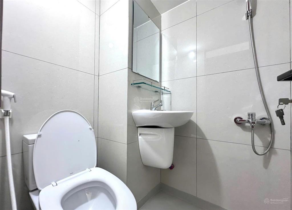 Cho thuê phòng 20 m2 kdc 13e intresco, sát các trường đại học văn hiến, ueh