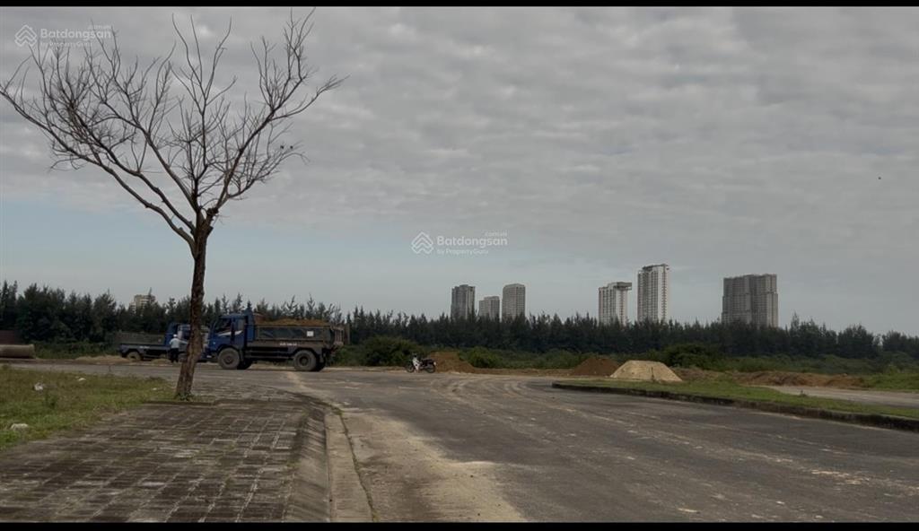 Nguyễn gia thiều ,khu đô thị số 4, còn duy nhất 1 lô trục chính đường 27m sát sông giá đầu tư