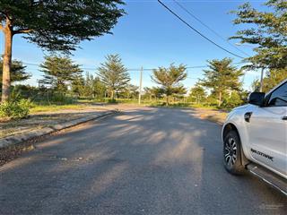 Khu đô thị số 4 lô góc 2mt hướng đông nam , diện tích 179,37m