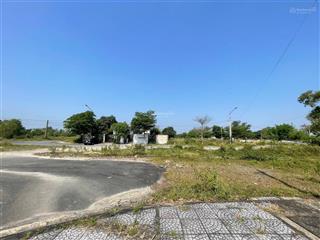 Duy nhất 1 lô tại khu đô thị số 4 giá 3,650 tỷ ko còn lô thứ 2, diện tích 171,5m (7x24,5m)
