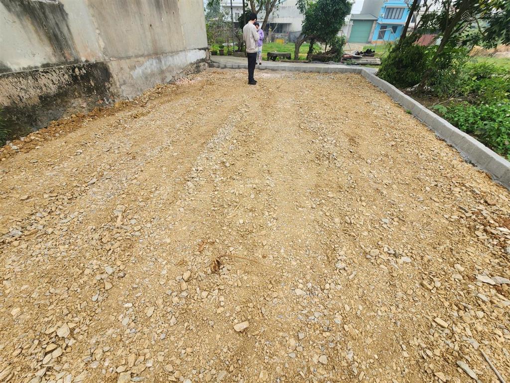 75m2 đất đấu giá nam phương tiến làn 2 quốc lộ sát ủy ban xã xuân mai mới trung tâm nam phương tiến