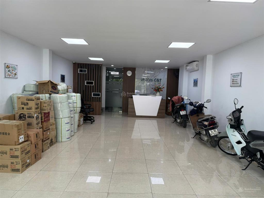 25 tỷ144m2mt 6m  dòng tiền 40 triệu/tháng  bán nhà mặt đường đôi khu d geleximco hoàn thiện đẹp