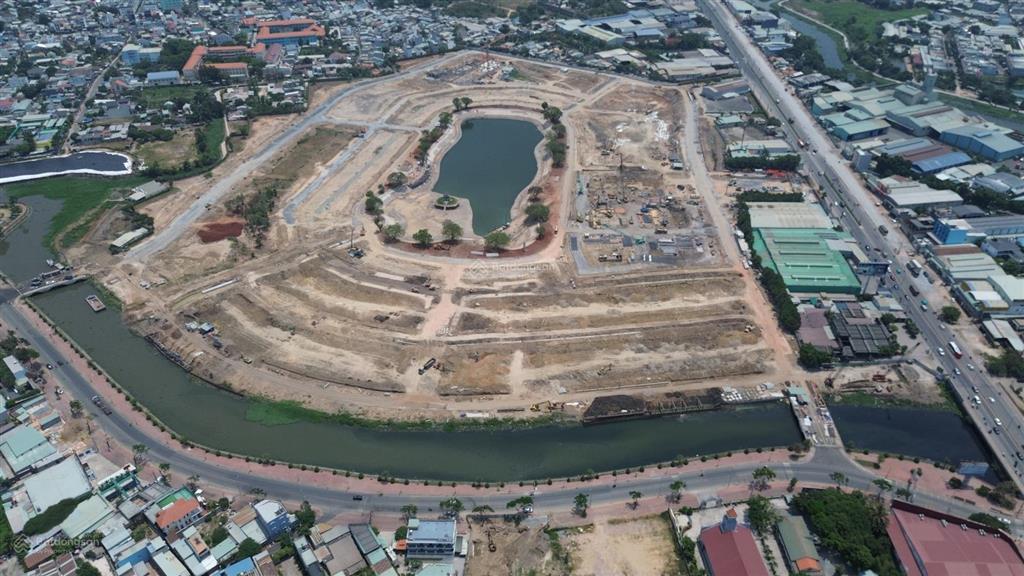 Bán căn hộ 1pn+ 47m tại a&t sky garden giá 1,95 tỷ view landmark cực đẹp