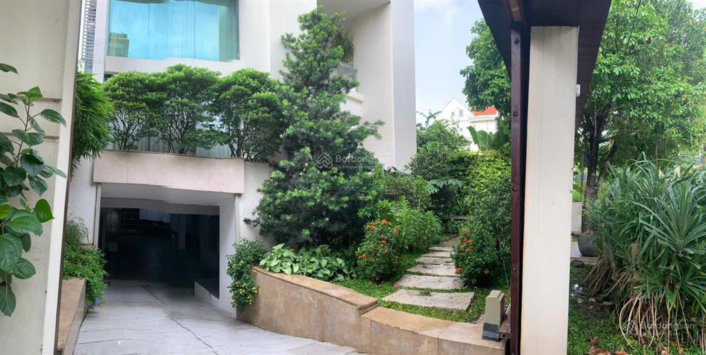 Bán biệt thự tại nguyễn văn hưởng, 110 tỷ, 380m2, phong cách hiện đại