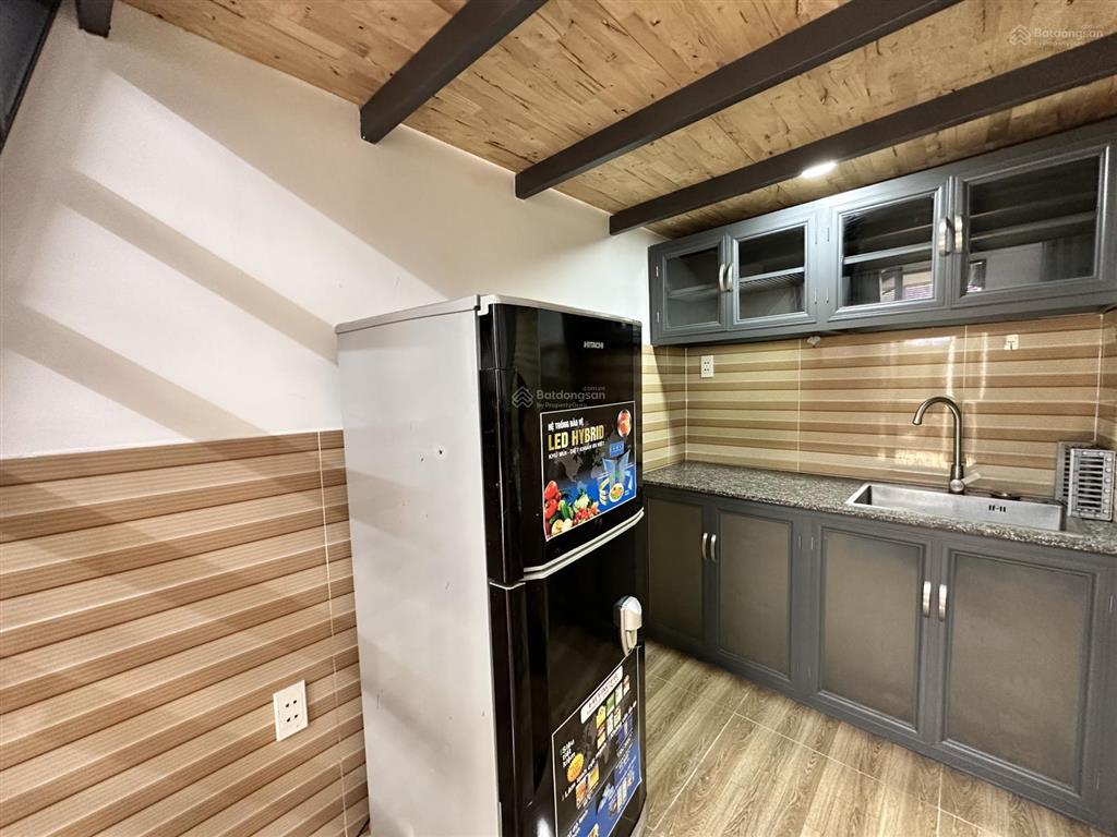 Có hoa hồng cho thuê phòng full nội thất nguyễn văn dung p6 gần iuh cơ sở2 gần nguyễn oanh giá 4tr