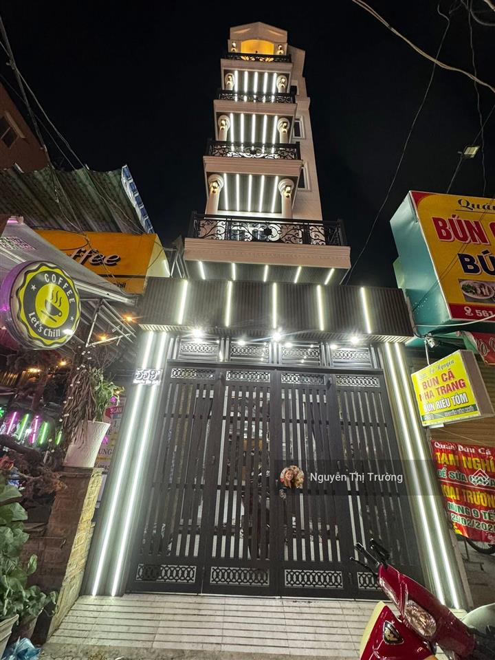 Bán nhà mặt tiền nguyễn văn khối 4x15 trệt lửng+4lầu 16,5tỷ tl