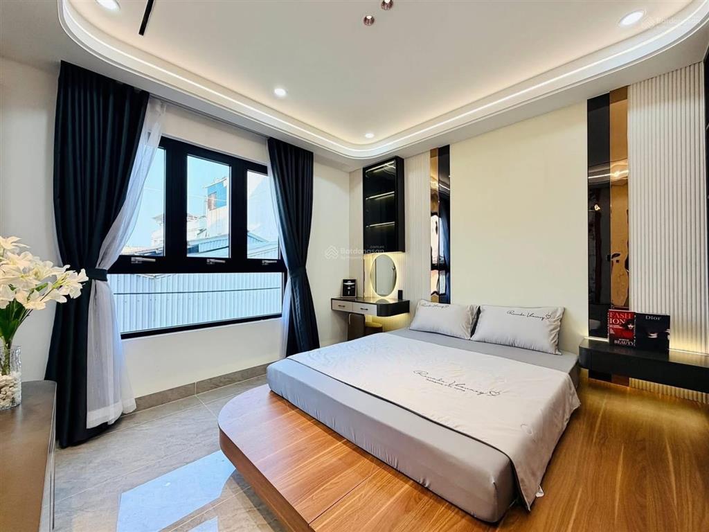 Nhà hẻm xe hơi thống nhấtp11 gò vấp gần cityland ngang 5x15 có thang máy