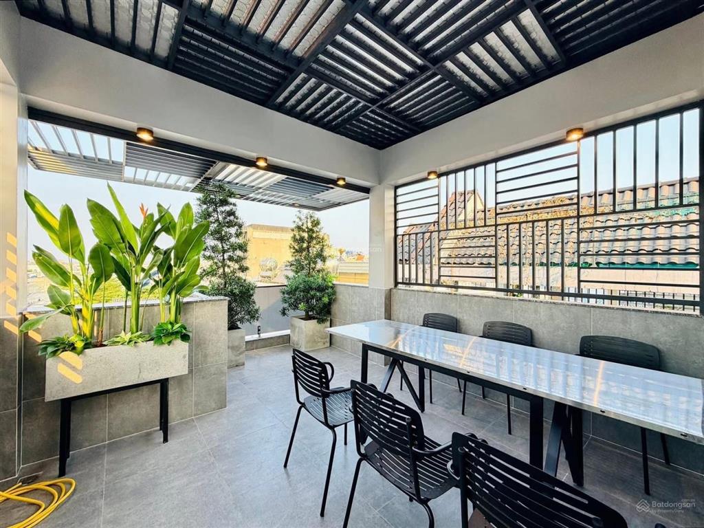 Nhà hẻm xe hơi thống nhấtp11 gò vấp gần cityland ngang 5x15 có thang máy