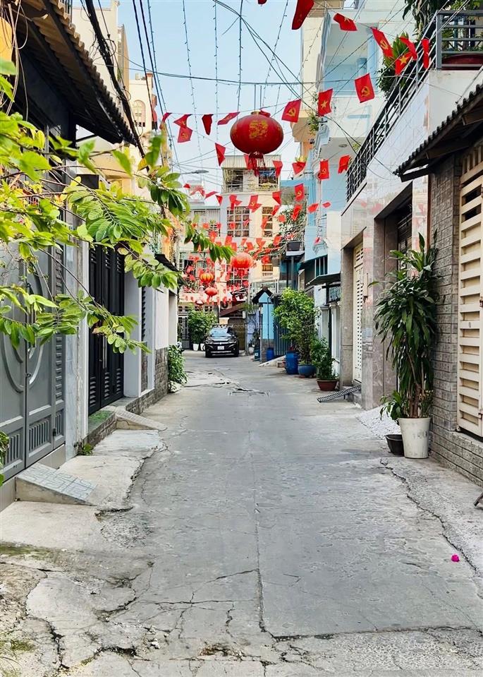 Nhà hẻm xe hơi thống nhấtp11 gò vấp gần cityland ngang 5x15 có thang máy