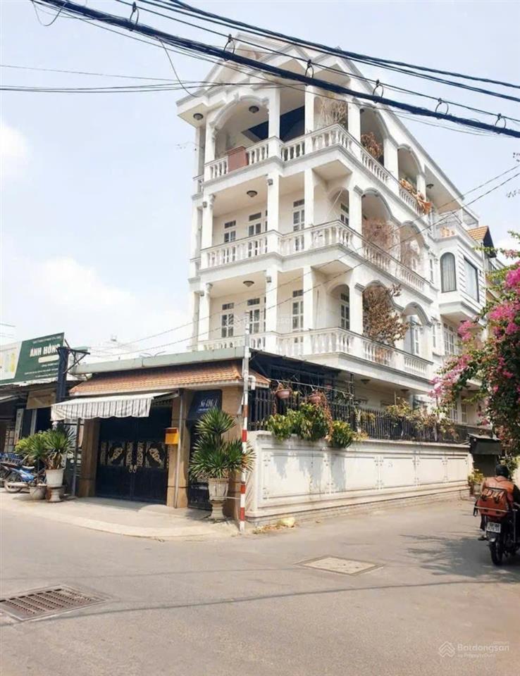 Nhà mặt tiền đường 20  p6 nay là hẻm 496/ dương quảng hàm 6x19m nhà 4 tầng có thang máy 23,5tỷ