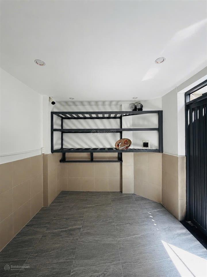 Căn góc 275/21a quang trung p10có thang máycó 2 phòng cho thuê lối đi riêng vừa ở vừa có thu nhập