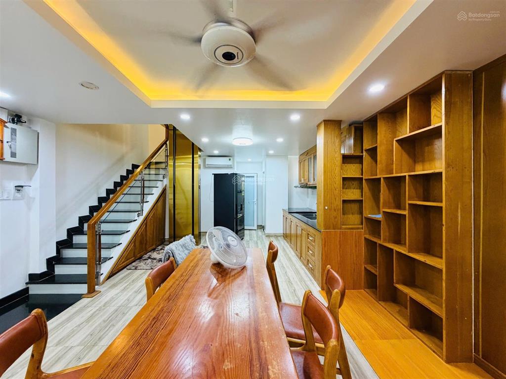 Căn góc 275/21a quang trung p10có thang máycó 2 phòng cho thuê lối đi riêng vừa ở vừa có thu nhập