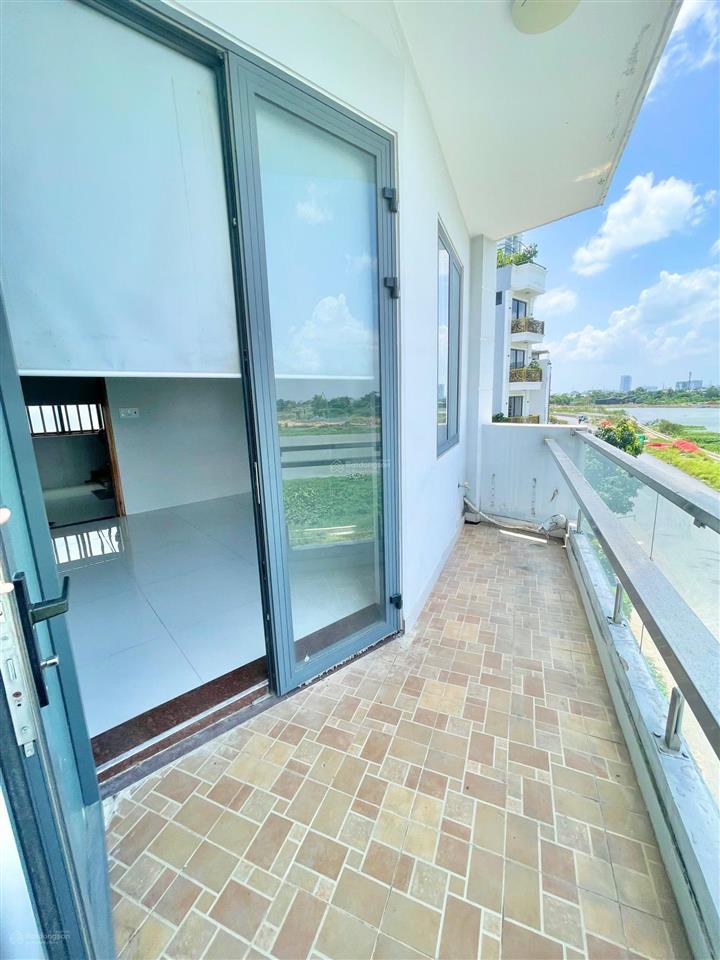 Cho thuê nhà mặt tiền kênh tham lương đoạn nguyễn văn dung  p6, trệt, 3 lầu, giá 16tr/th