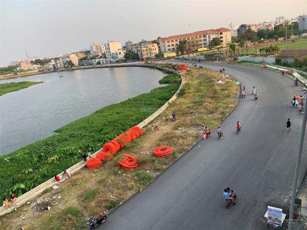 Nhà 2 mặt tiền bờ kênh tham lương đoạn nguyễn văn dung p6  gò vấp  8,5 tỷ tl. mặt tiền hẻm sau 4m