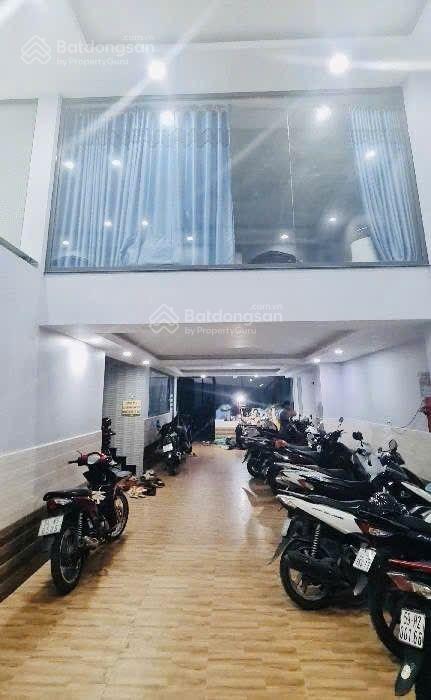 Tòa nhà to rộngdòng tiền cao giá tốtbán nhà chdv5.5x235 tầnghxh gần bảy hiền quận tân bình