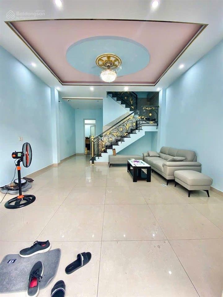 Cam kết nhà thậthiếm rộng đẹp rẽbán nhà 5x143 tầnghxh nguyễn văn quá,quận 12 đối diện chợ sộp