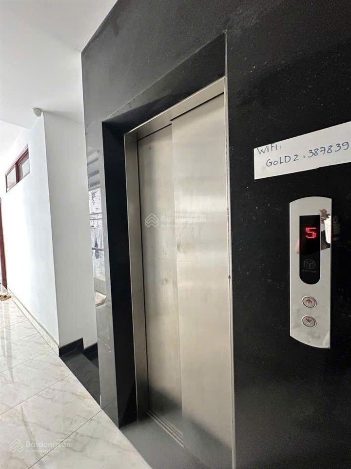 Siêu hiếmtòa nhà todòng tiền cao ngấtgiá tốt5.3x307tầng thang máymặt tiền đường âu cơ tân phú