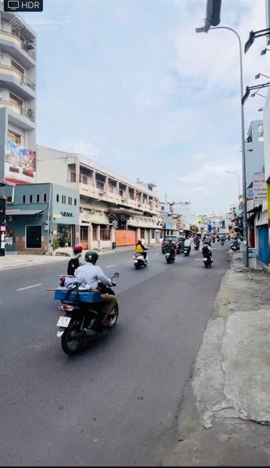 Siêu hiếmtòa nhà todòng tiền cao ngấtgiá tốt5.3x307tầng thang máymặt tiền đường âu cơ tân phú