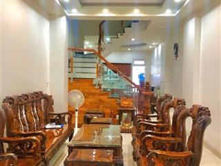 Vị trí đẹphiếm rộng đẹp xịn xòvề q.1 ở với conbán nhà 4x204 tầnghxh đường độc lập q.tân phú
