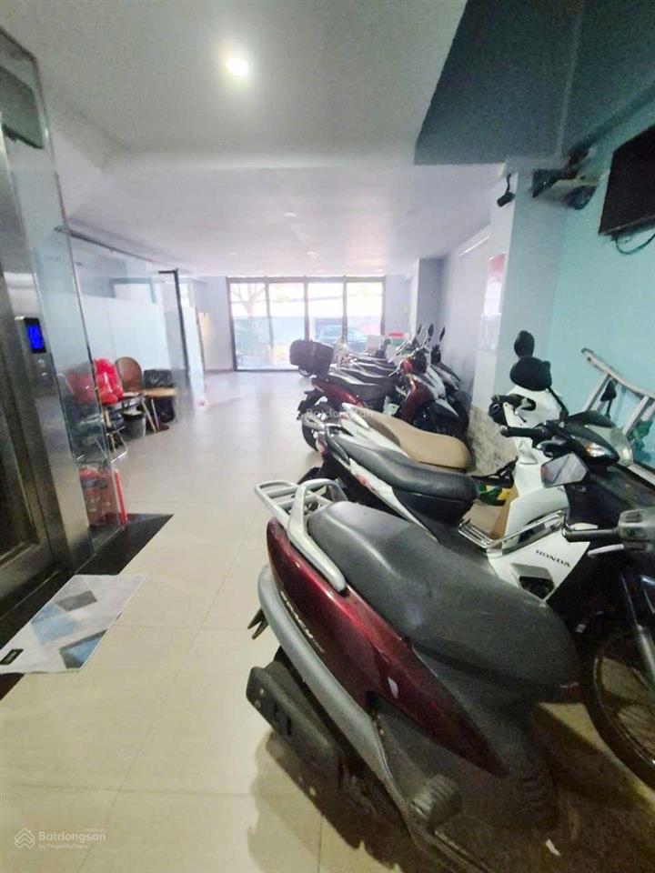 Tòa nhà to sát emartdòng tiền caogiá tốtbán chdv 5.2x225 tầng thang máyhxh phan huy ích gò vấp