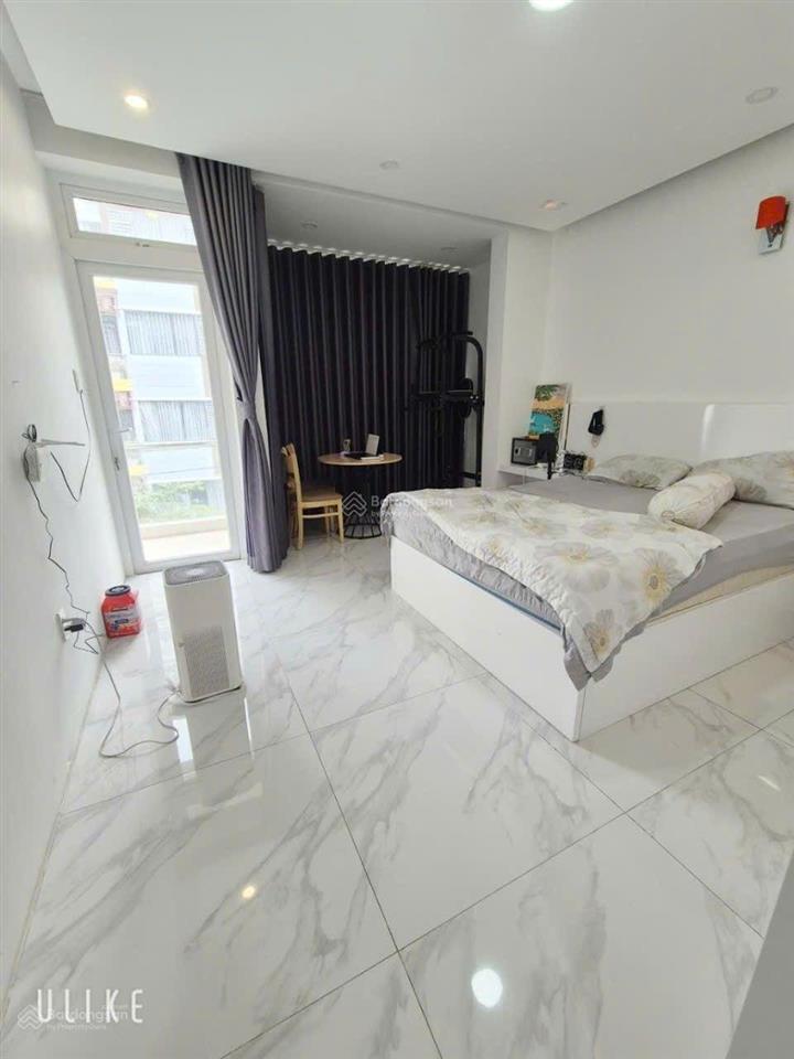 Tòa nhà to sát emartdòng tiền caogiá tốtbán chdv 5.2x225 tầng thang máyhxh phan huy ích gò vấp