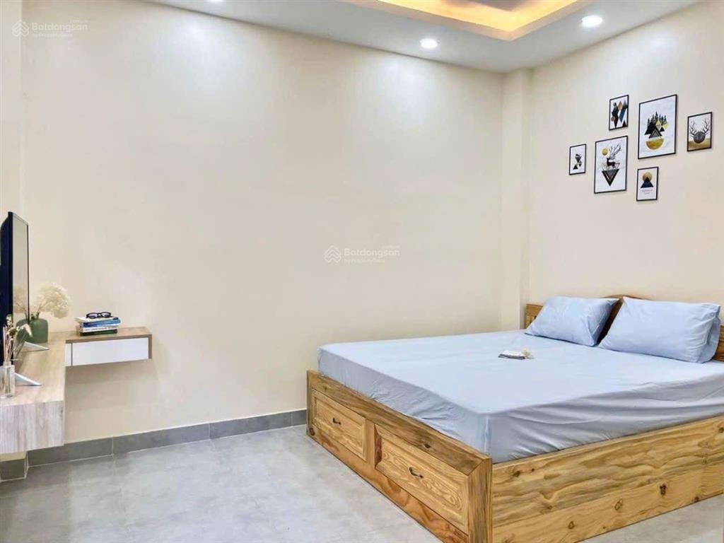 Toà nhà to dòng tiền cao giá tốt bán chdv 5x24 6tầng mặt tiền đường nhánh trường chinh q. tân bình