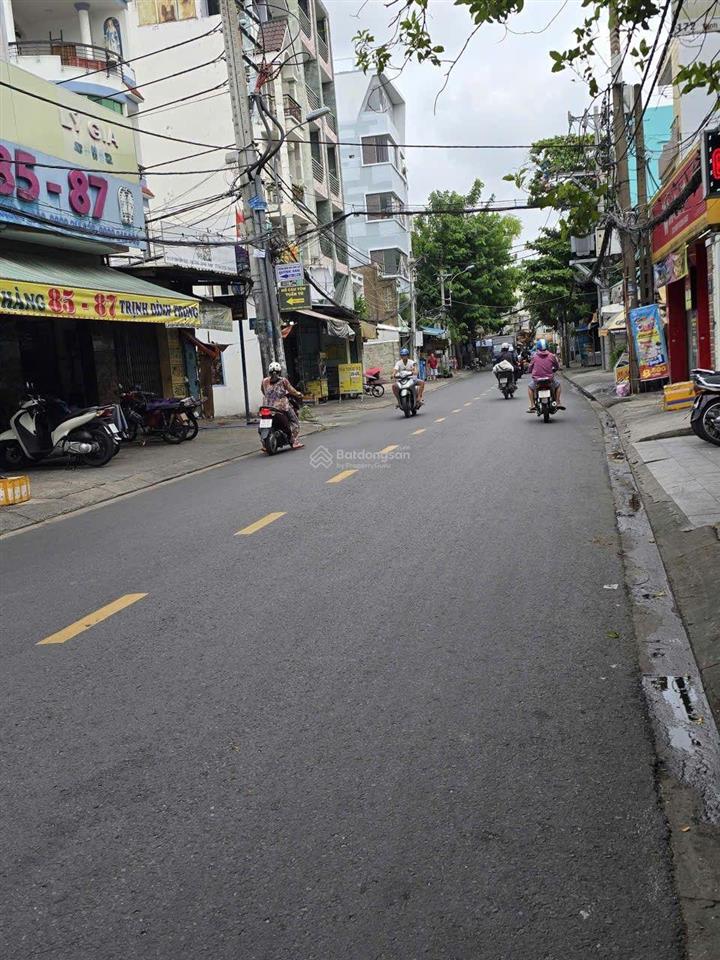 Quận tân phúhót tòa nhà todòng tiền cao giá tốtbán nhà chdv 5x305tầnghẻm 8m trịnh đình trọng