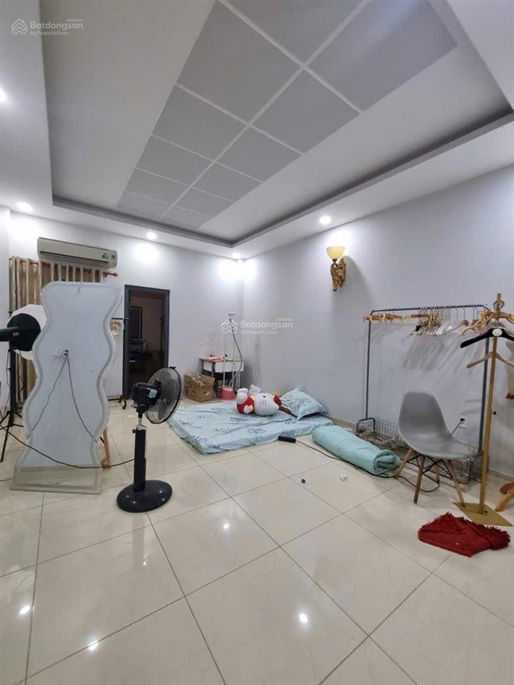 Thông số hiếmrộng đẹp giá tốt kẹt bán nhà 4.3x224tầnghẻm xe hơi tránhđường gò dầu quận tân phú