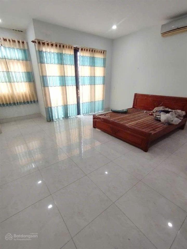 Quận tân phú thông số hiếm giá tốt hạ khẩn 3 tỷ bán gấp nhà 5.1x25 4tầng mặt tiền trịnh đình trọng