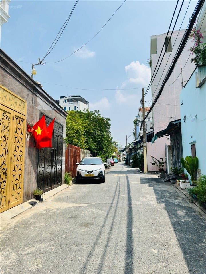 Ko có căn thứ 2 cùng tầm giárộng đẹp rẽkẹt việc bán nhà 4x184tầnghxh lê trọng tấn quận tân phú