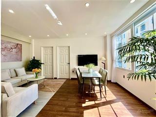 Bán gấp căn góc hướng đông nam full nội thất, cạnh siêu thị, ngay trung tâm nha trang  0931 897 ***